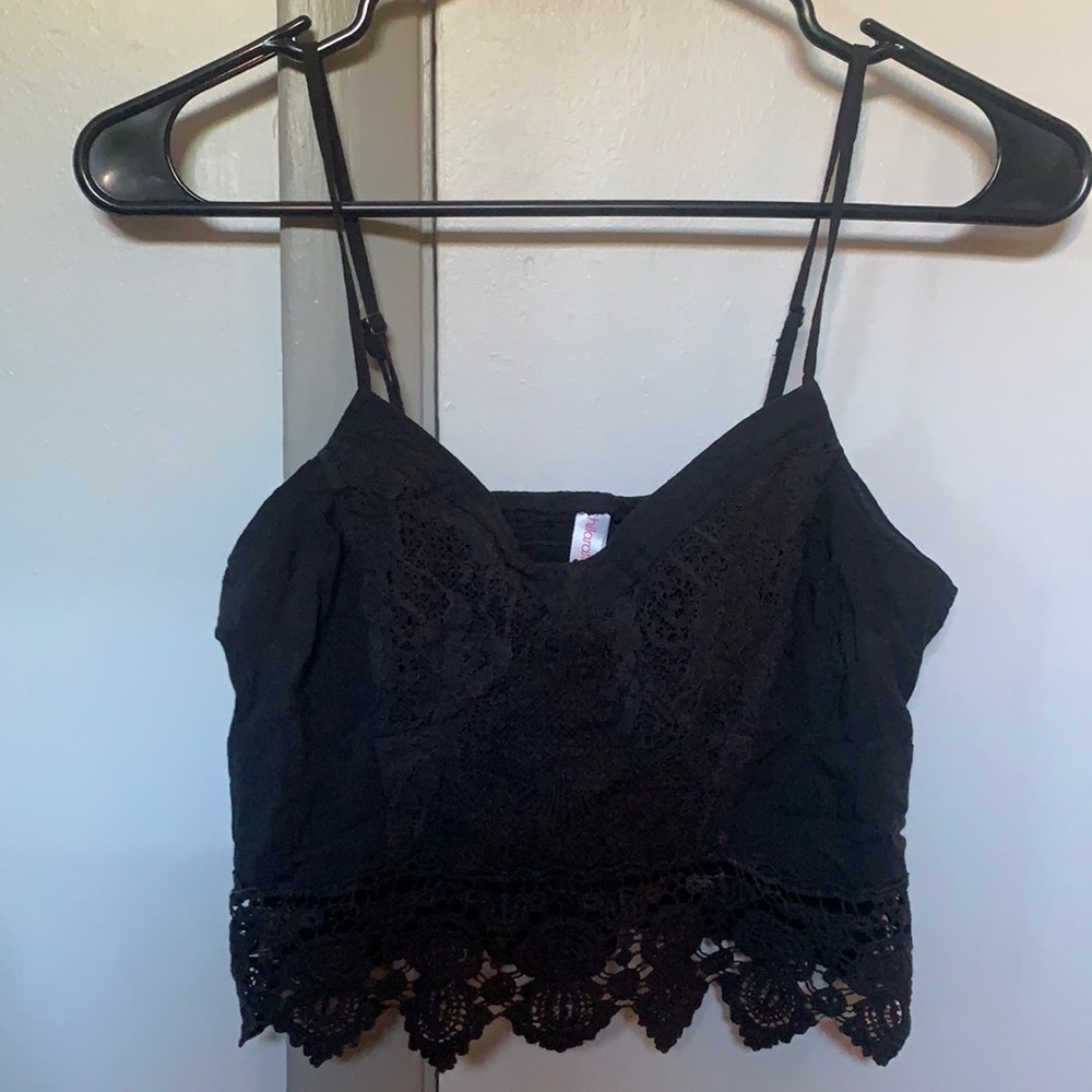 Lacey black crop top